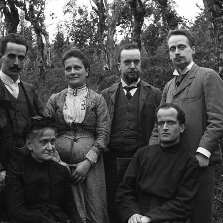 Gruppo si famiglia a Casa degli Orti 1904